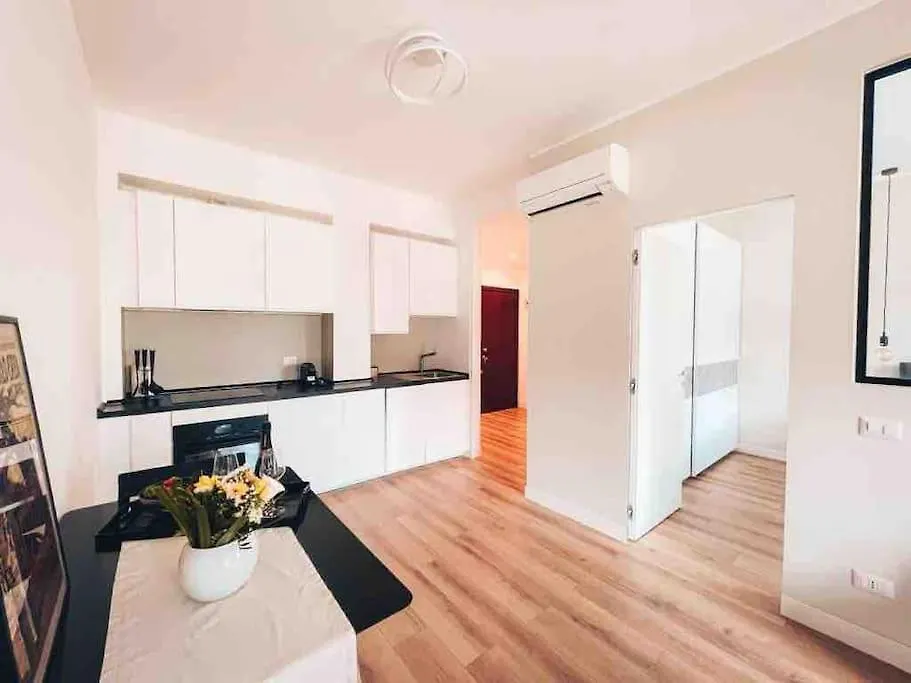 Design Apartment Recently Renovated ميلان إيطاليا